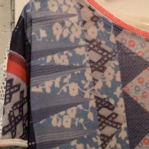 Desigual Xl novelty top - Picture 2 of 9